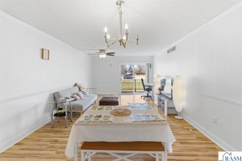 916 N Armstrong Boulevard St. James MN 56081