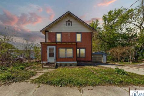 129 W Ruth Street Mankato MN 56001