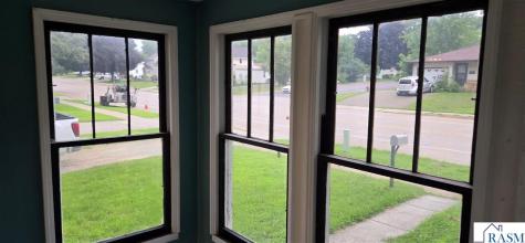 413 7th Avenue NW Waseca MN 56093