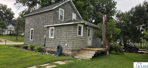 413 7th Avenue NW Waseca MN 56093