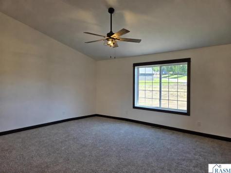 511 Gunnar Lane Ellendale MN 56026-1229
