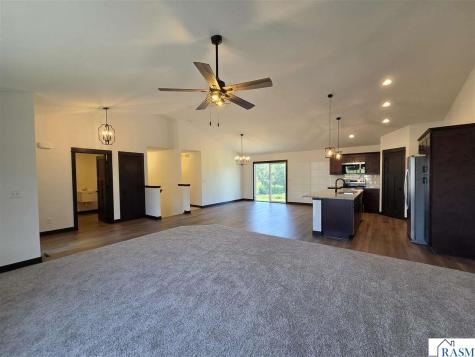 511 Gunnar Lane Ellendale MN 56026-1229