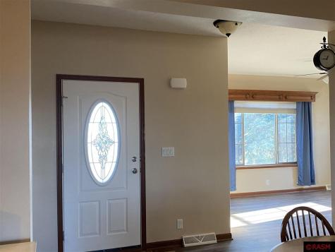 914 E 4th Street Winthrop MN 55396