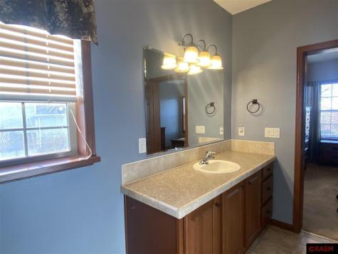 914 E 4th Street Winthrop MN 55396
