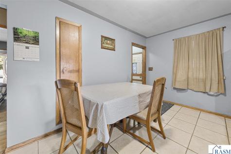 74 S Cordova Avenue Le Center MN 56057