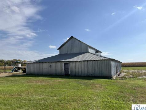 37387 745th Avenue St. James MN 56081