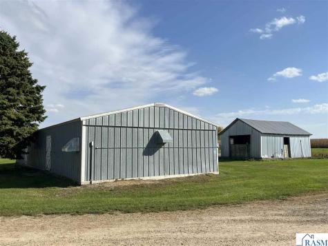 37387 745th Avenue St. James MN 56081