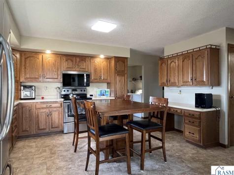 37387 745th Avenue St. James MN 56081