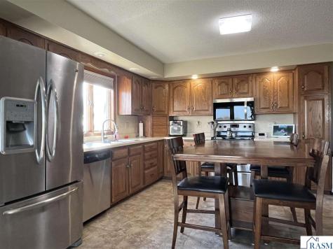 37387 745th Avenue St. James MN 56081