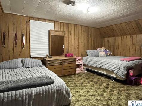 37387 745th Avenue St. James MN 56081