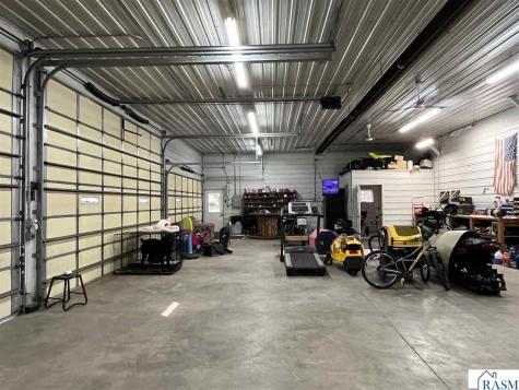 37387 745th Avenue St. James MN 56081