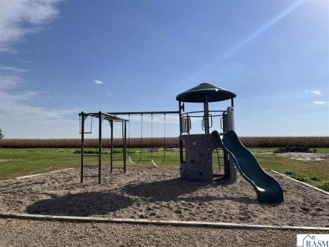 37387 745th Avenue St. James MN 56081