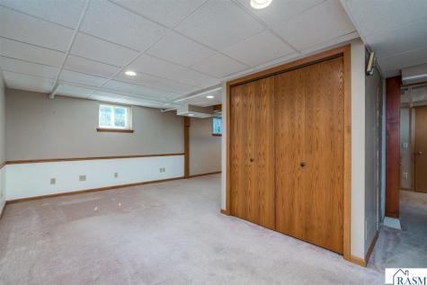 301 W 1st Street Janesville MN 56048