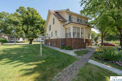 301 W 1st Street Janesville MN 56048