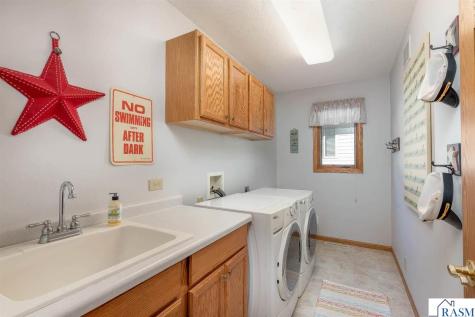 125 Willow Point Drive Elysian MN 56082