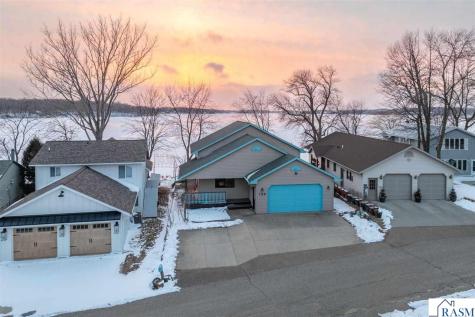 125 Willow Point Drive Elysian MN 56082