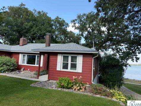 1331 Frank Hall Drive Albert Lea MN 56007
