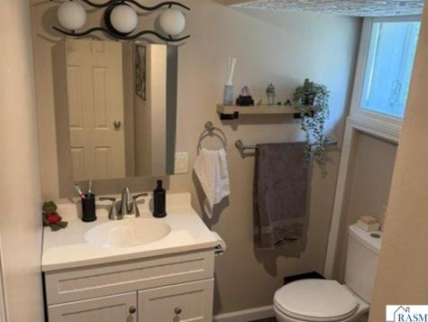 1331 Frank Hall Drive Albert Lea MN 56007