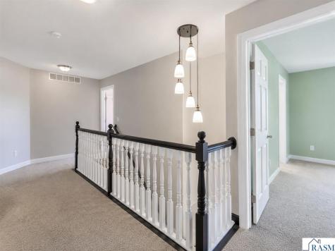 213 Victoria Boulevard Mankato MN 56001