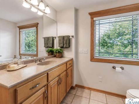 213 Victoria Boulevard Mankato MN 56001
