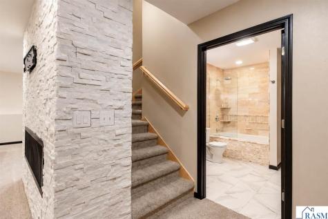 213 Victoria Boulevard Mankato MN 56001