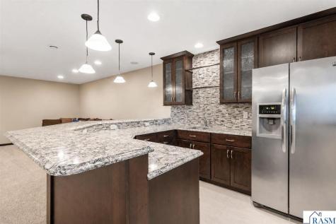 213 Victoria Boulevard Mankato MN 56001