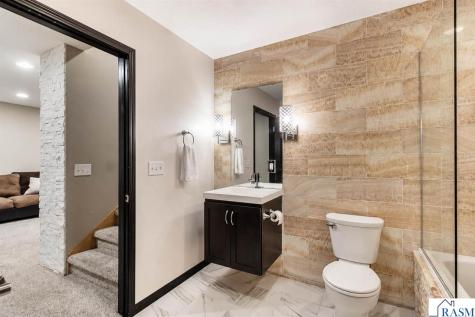 213 Victoria Boulevard Mankato MN 56001