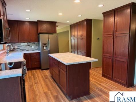 228 Bittersweet Lane Mankato MN 56001