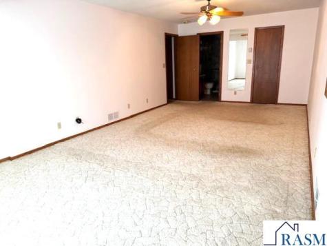 228 Bittersweet Lane Mankato MN 56001