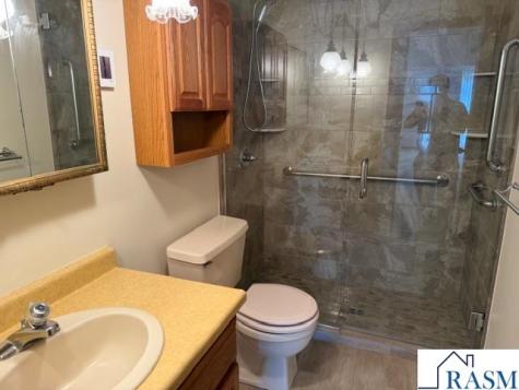 228 Bittersweet Lane Mankato MN 56001