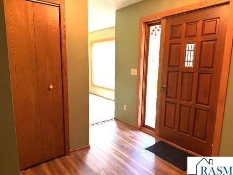 228 Bittersweet Lane Mankato MN 56001
