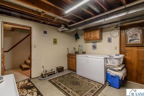 35425 Shakpays Cove Road Kasota MN 56050