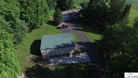 35425 Shakpays Cove Road Kasota MN 56050