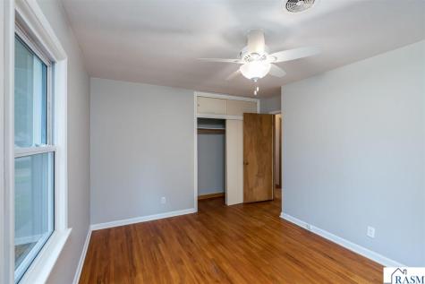 13 Southview Drive Mankato MN 56001