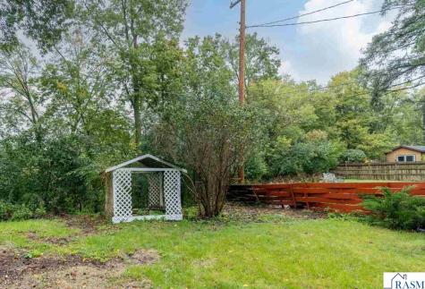 13 Southview Drive Mankato MN 56001