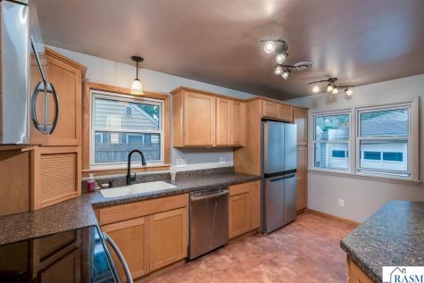 13 Southview Drive Mankato MN 56001