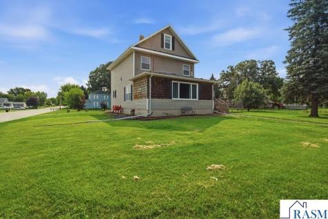 134 NW 6th Street Winnebago MN 56098