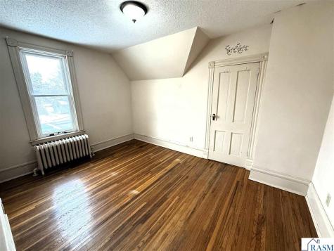 1020 N Minnesota New Ulm MN 56073