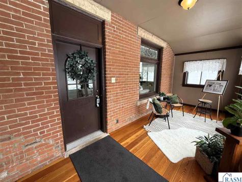 1020 N Minnesota New Ulm MN 56073