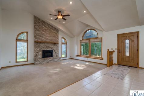 104 Wadsworth Drive Mankato MN 56001