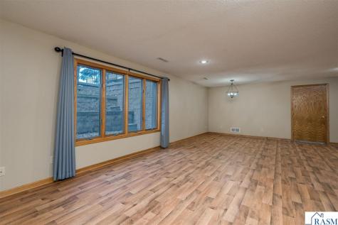 104 Wadsworth Drive Mankato MN 56001
