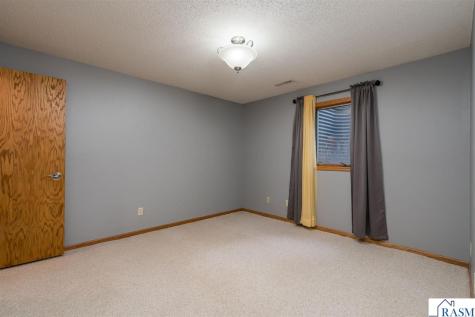104 Wadsworth Drive Mankato MN 56001