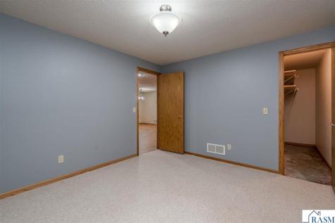 104 Wadsworth Drive Mankato MN 56001