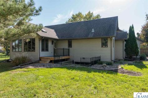 104 Wadsworth Drive Mankato MN 56001
