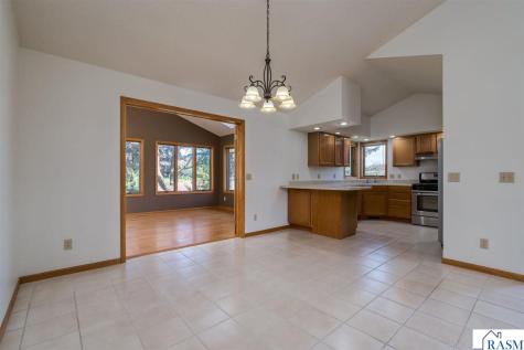 104 Wadsworth Drive Mankato MN 56001