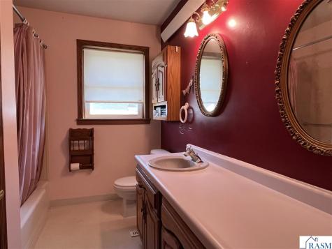 1015 11th Street North St. James MN 56081