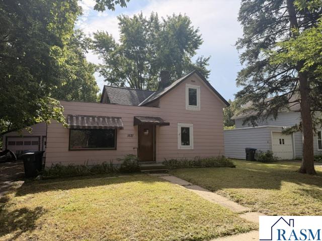 1621 N 4th Street Mankato MN 56001