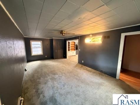 1621 N 4th Street Mankato MN 56001