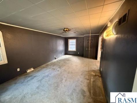 1621 N 4th Street Mankato MN 56001