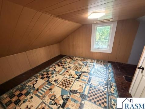 1621 N 4th Street Mankato MN 56001